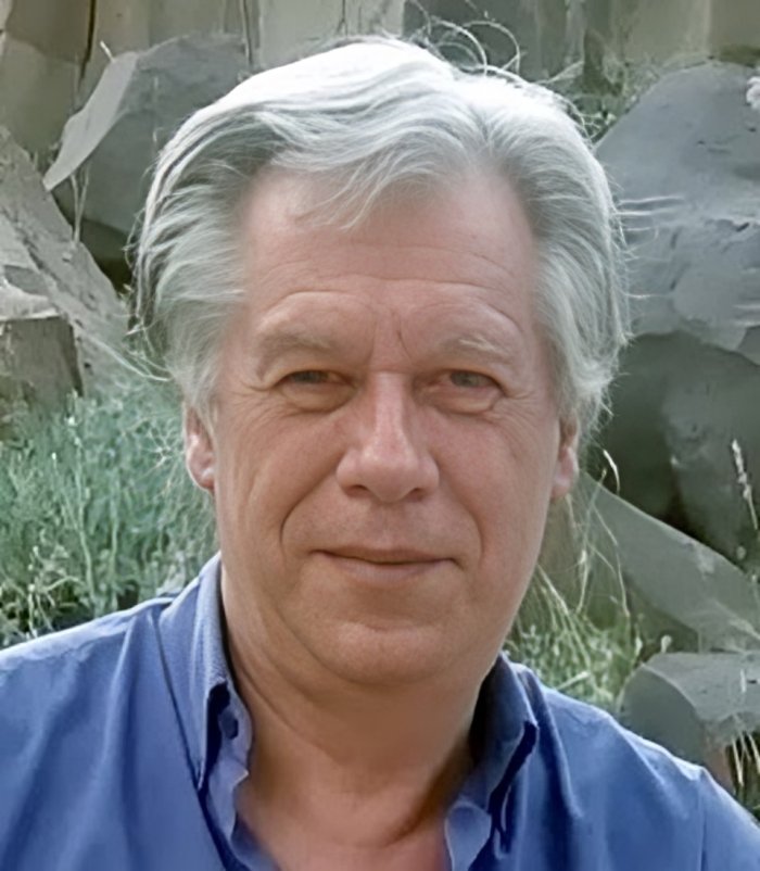 Portrait of Prof. Carlos A. Coelho, advisory board member for MedPharma 2026